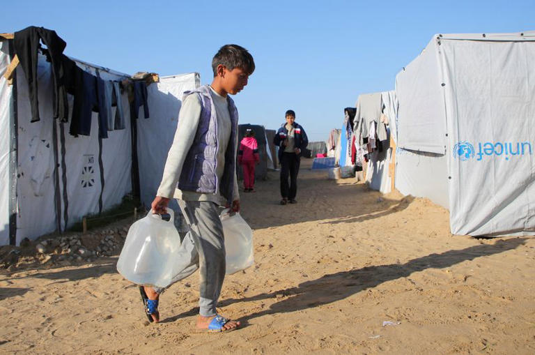 Gaza faces a man-made drought as water systems collapse, UNICEF says