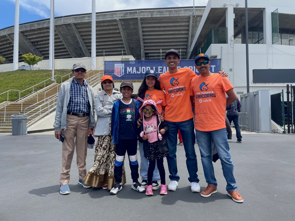 AA1H7D9e Cricket's California Showdown at Oakland Coliseum