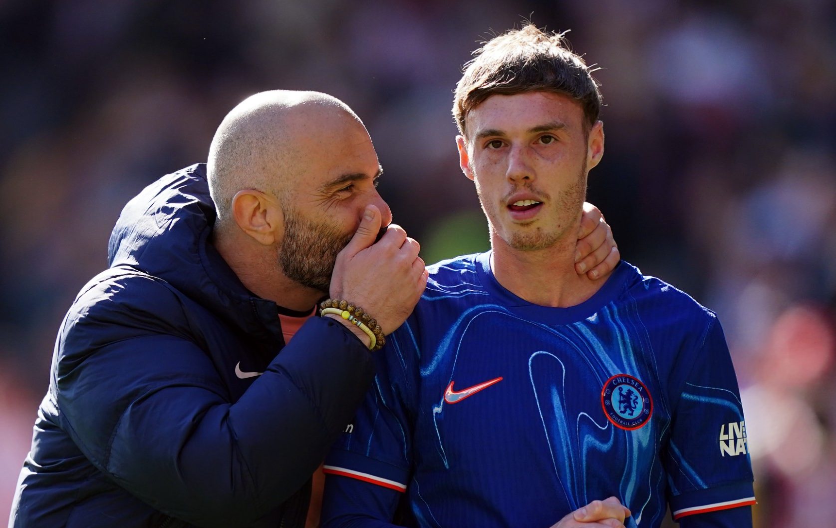 AA1H7DbQ Nicolas Jackson Sent Off as Chelsea's Six Minutes of Madness Unfold