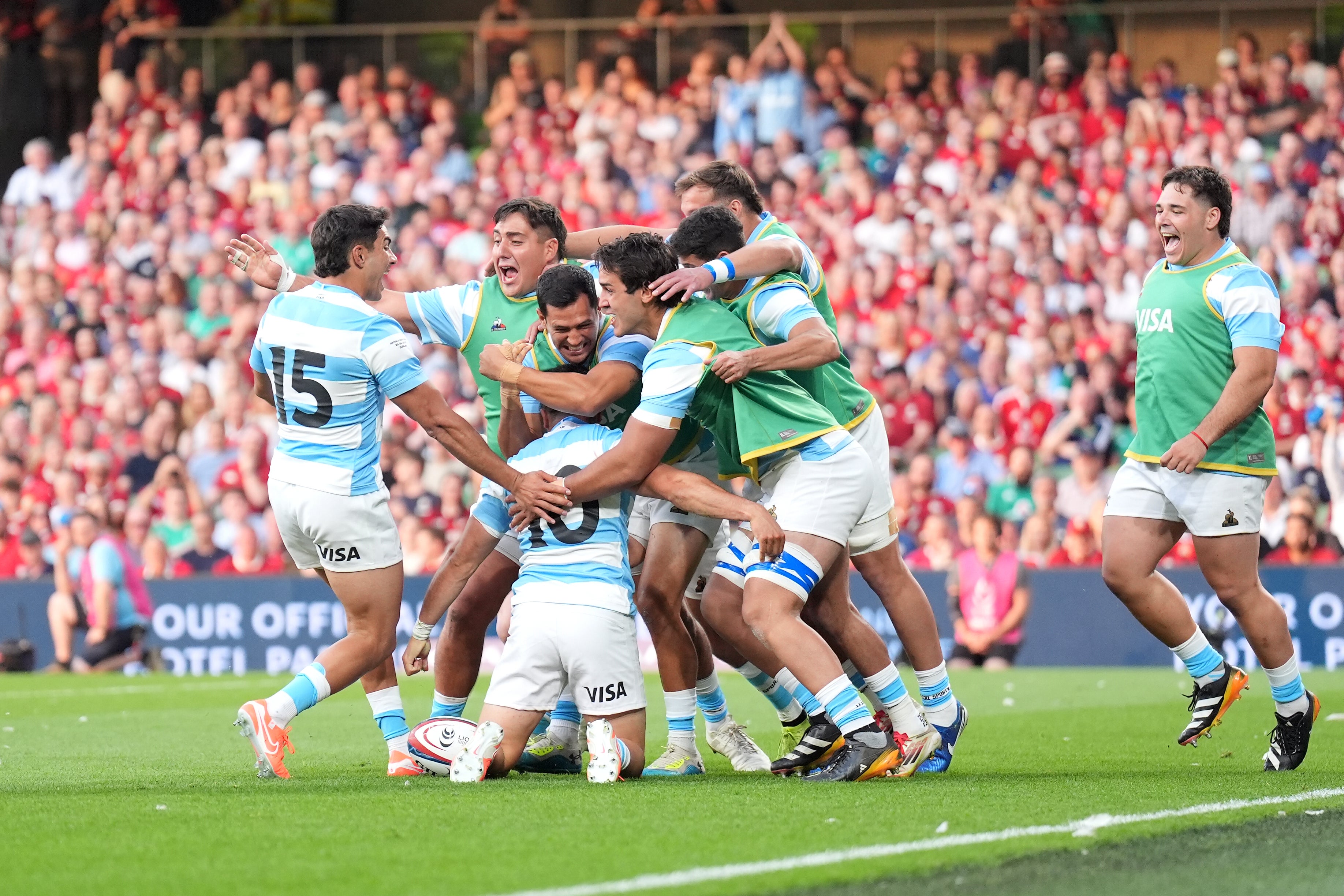 AA1H7Fxl Argentina Spoil the Lions' Party as Tour Kicks Off with Dublin Defeat