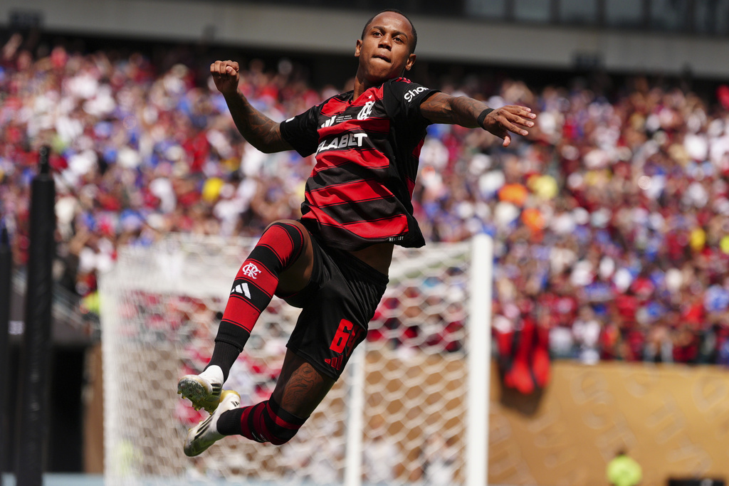 Flamengo scores 3 second-half goals to stun Chelsea 3-1 at the Club ...