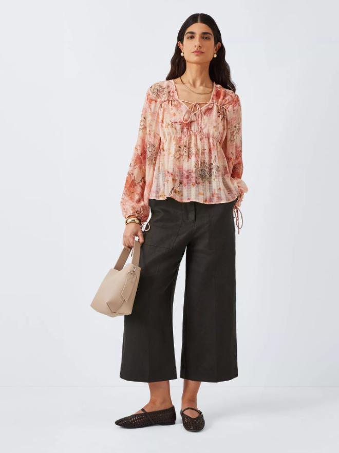 Best linen trousers to rock this summer!