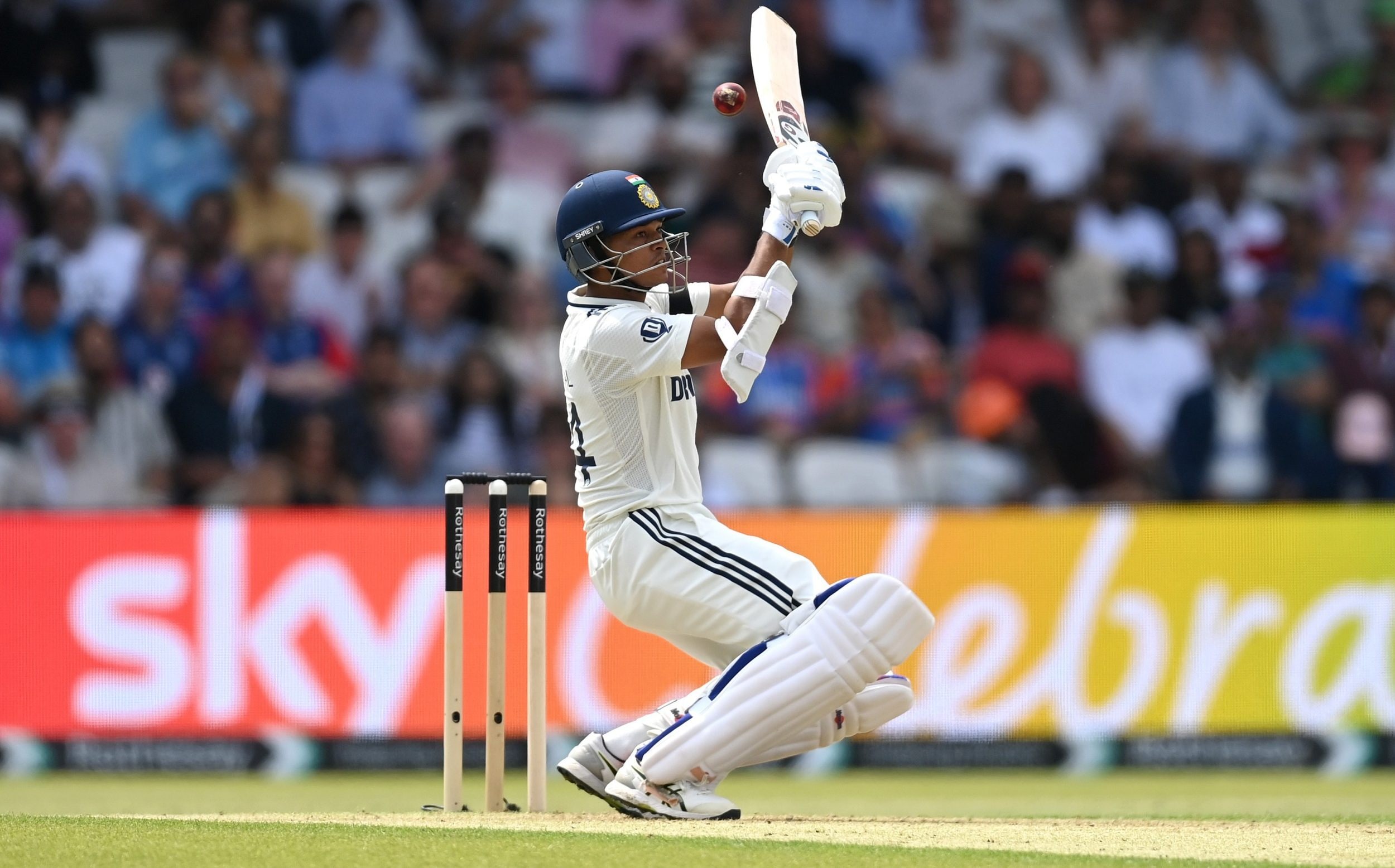 AA1H7bEv Ben Stokes Faces His 'Nasser at Brisbane' Moment as India's Batting Blitz Continues