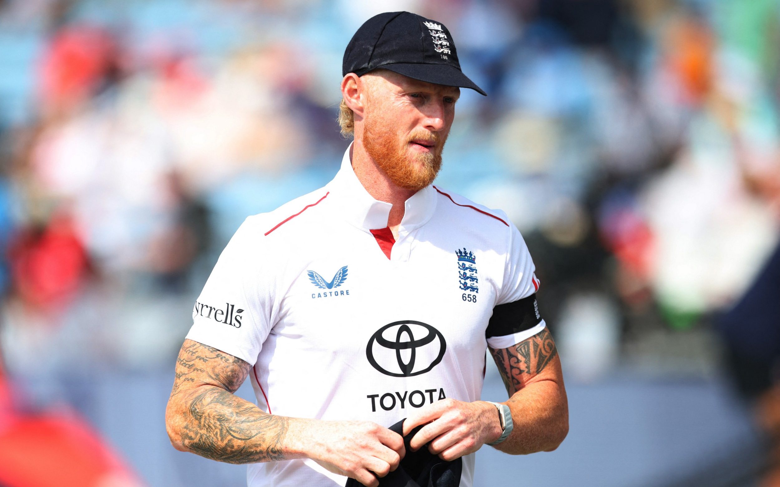 AA1H7bHk Ben Stokes Faces His 'Nasser at Brisbane' Moment as India's Batting Blitz Continues