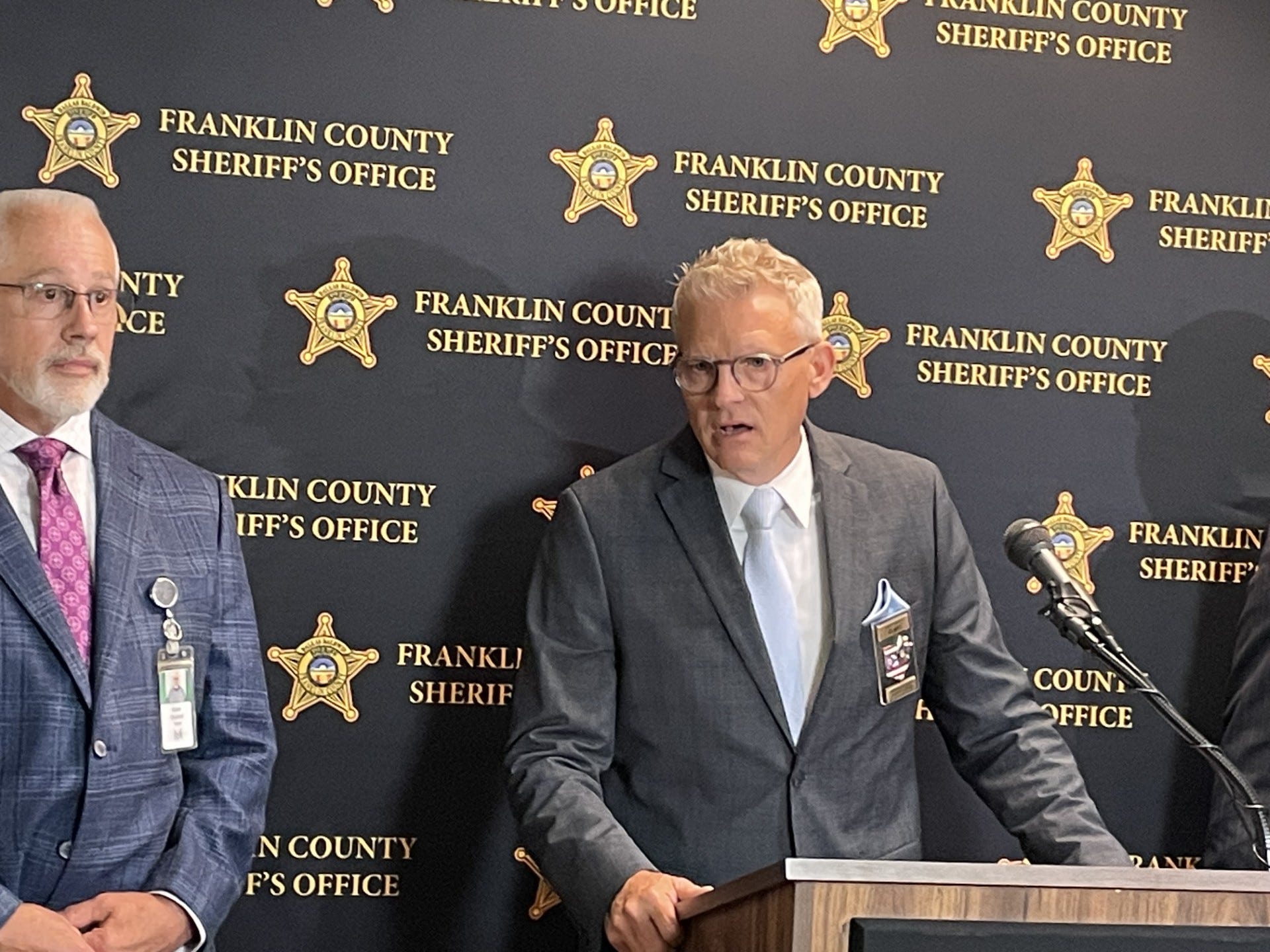 8 accused of helping man suspected in Mifflin Township police shooting ...