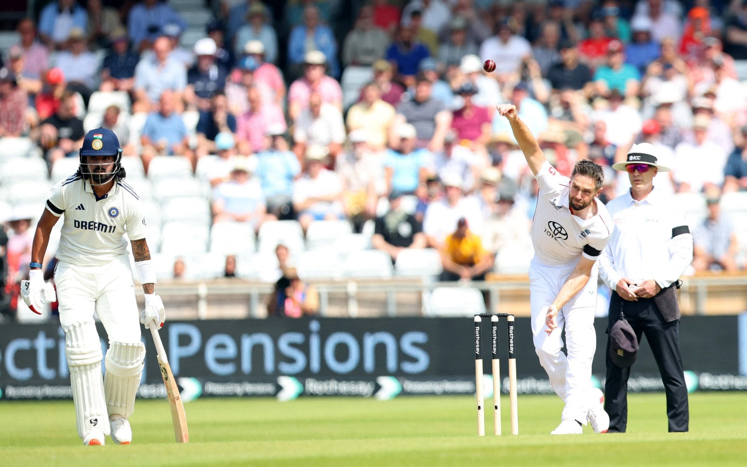AA1H7ed6 Ben Stokes Faces His 'Nasser at Brisbane' Moment as India's Batting Blitz Continues