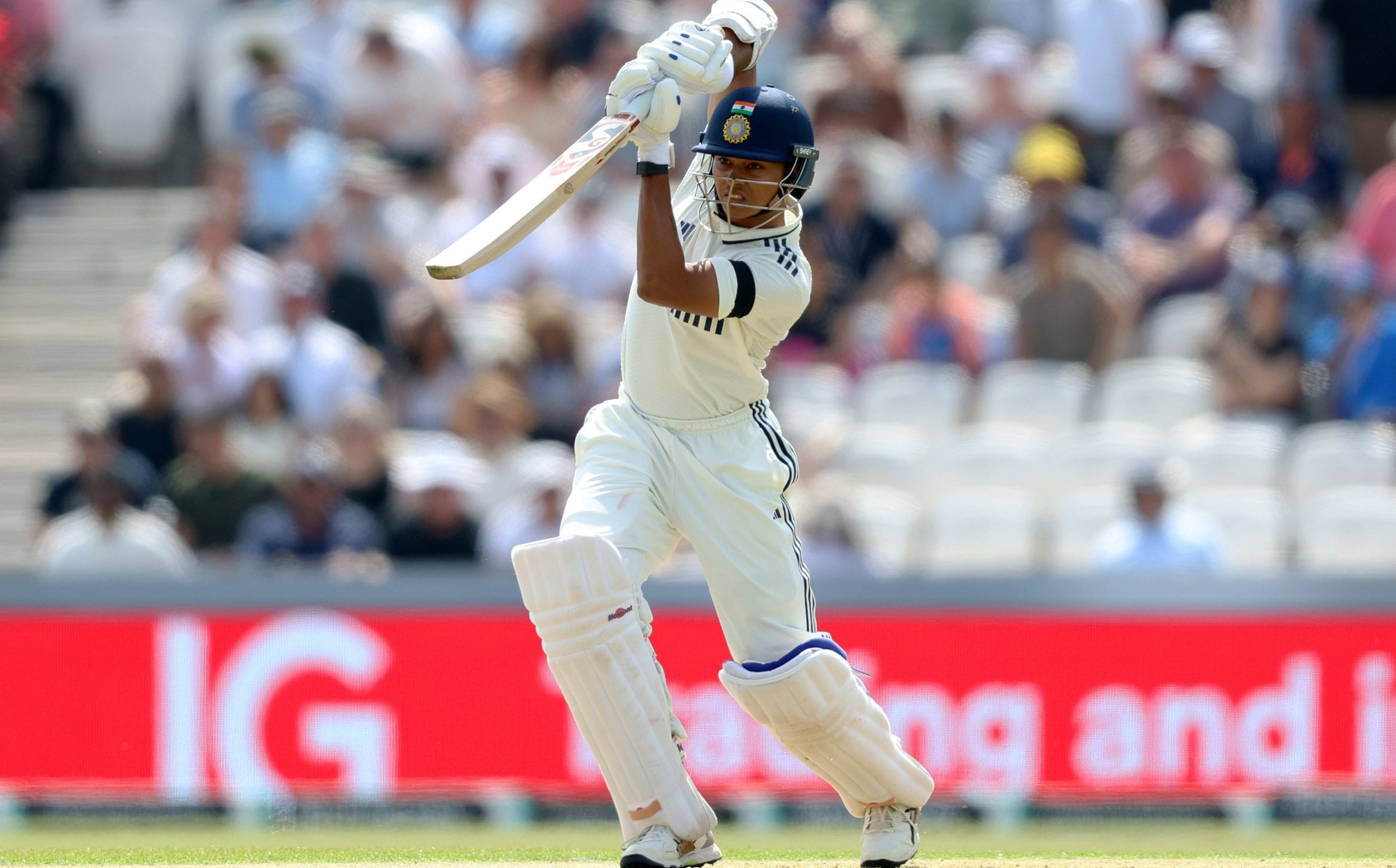 AA1H7g3n Ben Stokes Faces His 'Nasser at Brisbane' Moment as India's Batting Blitz Continues