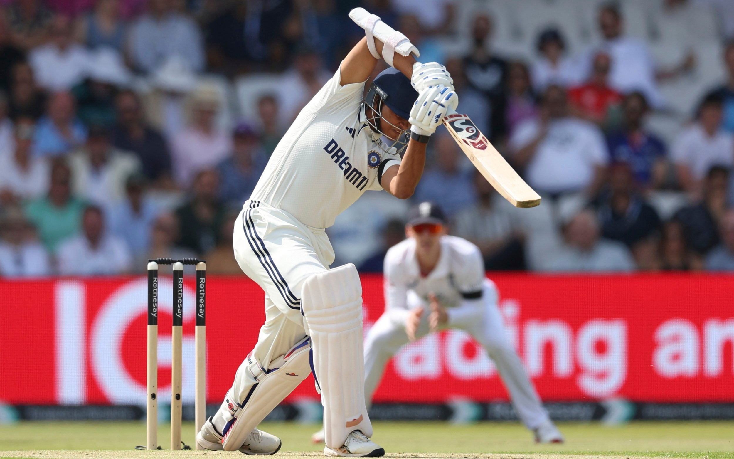 AA1H7kLR Ben Stokes Faces His 'Nasser at Brisbane' Moment as India's Batting Blitz Continues