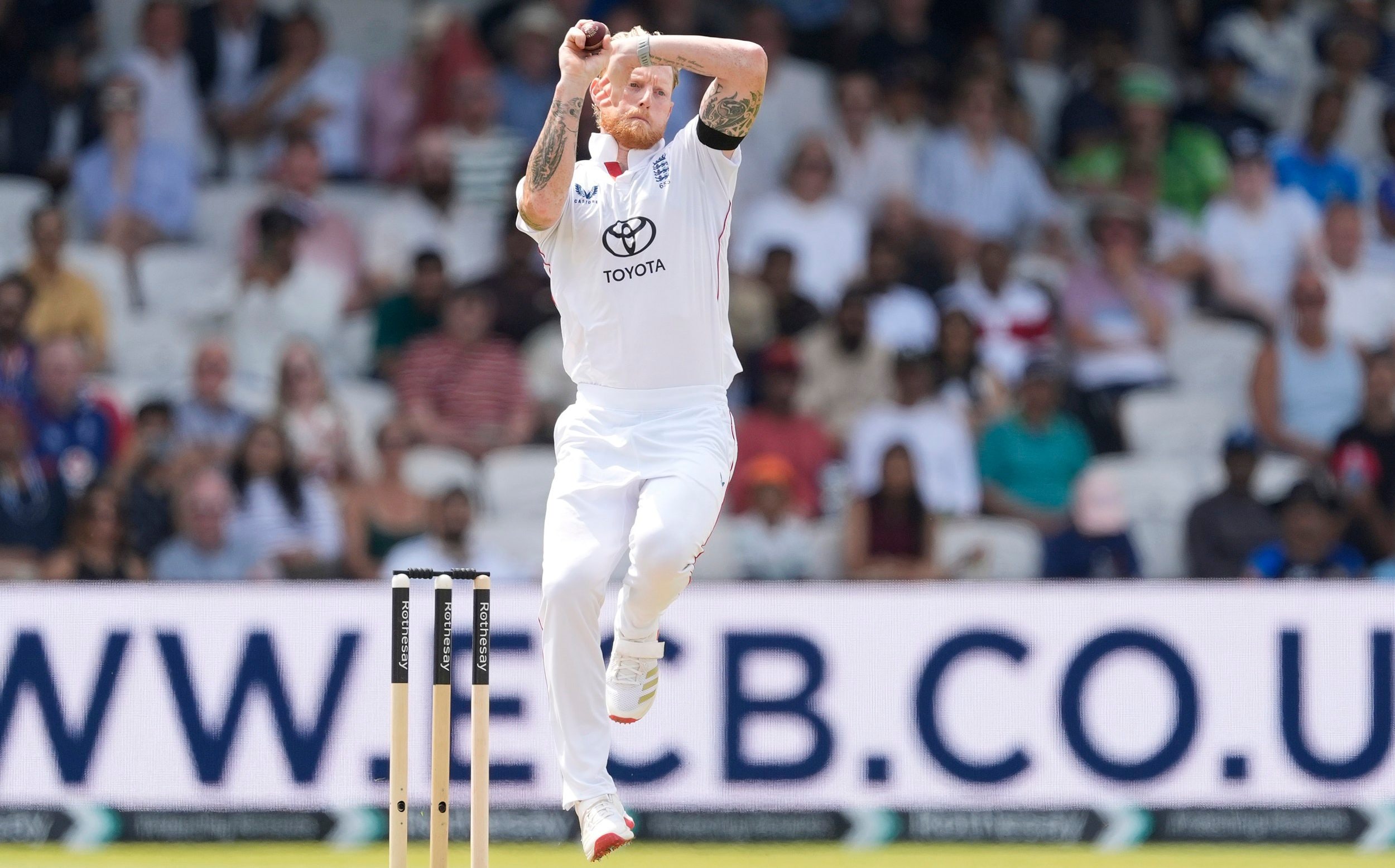 AA1H7nkN Ben Stokes Faces His 'Nasser at Brisbane' Moment as India's Batting Blitz Continues