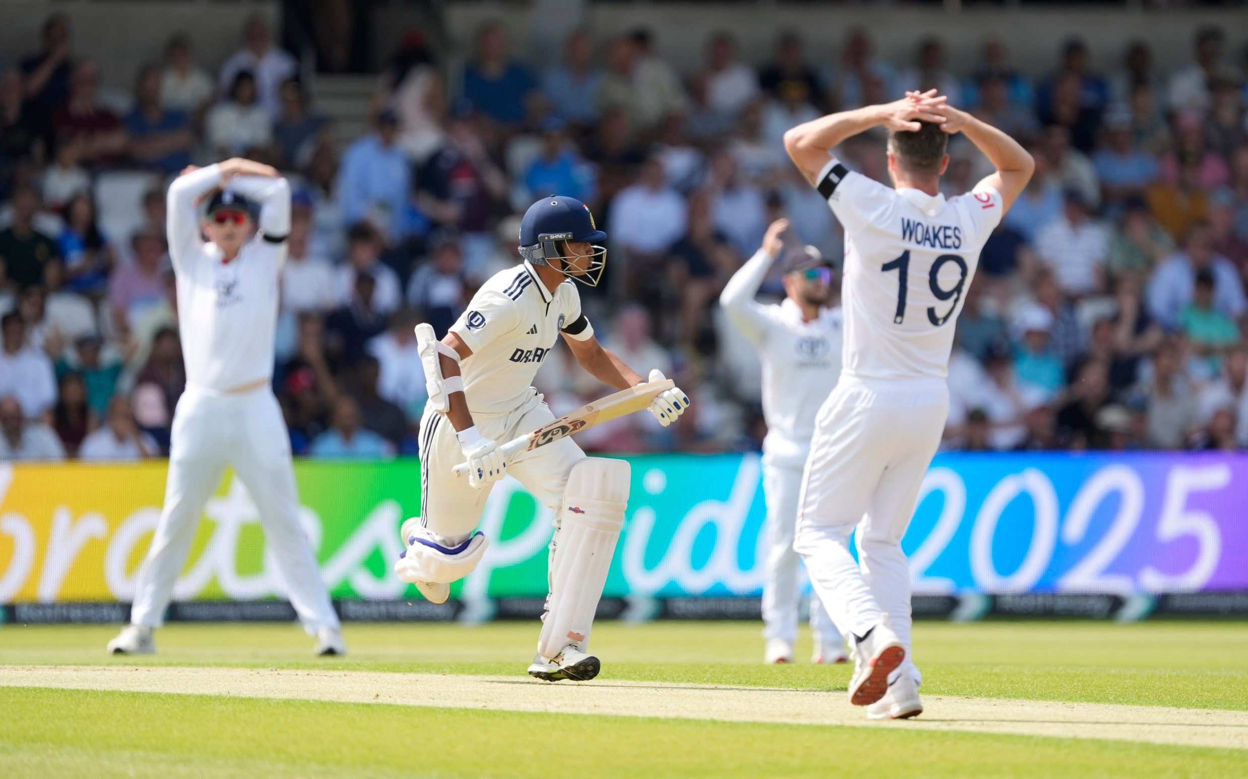 AA1H7nlK Ben Stokes Faces His 'Nasser at Brisbane' Moment as India's Batting Blitz Continues