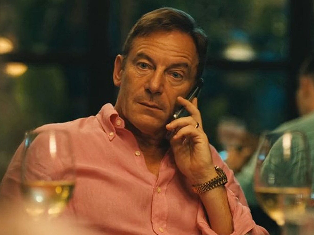 'White Lotus' star Jason Isaacs reflected on managing money 'immaturely ...