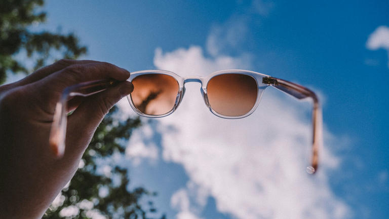 Hete dagen: hoe hou je het hoofd koel en wat doe je beter niet?