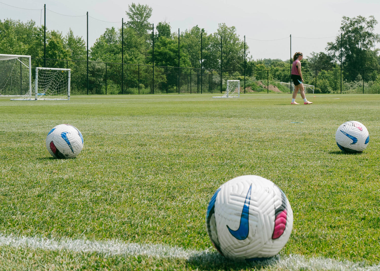 AA1H9gL2 Trophies, Board Games, and Cider: Life Unveiled for NWSL's Youngest Star