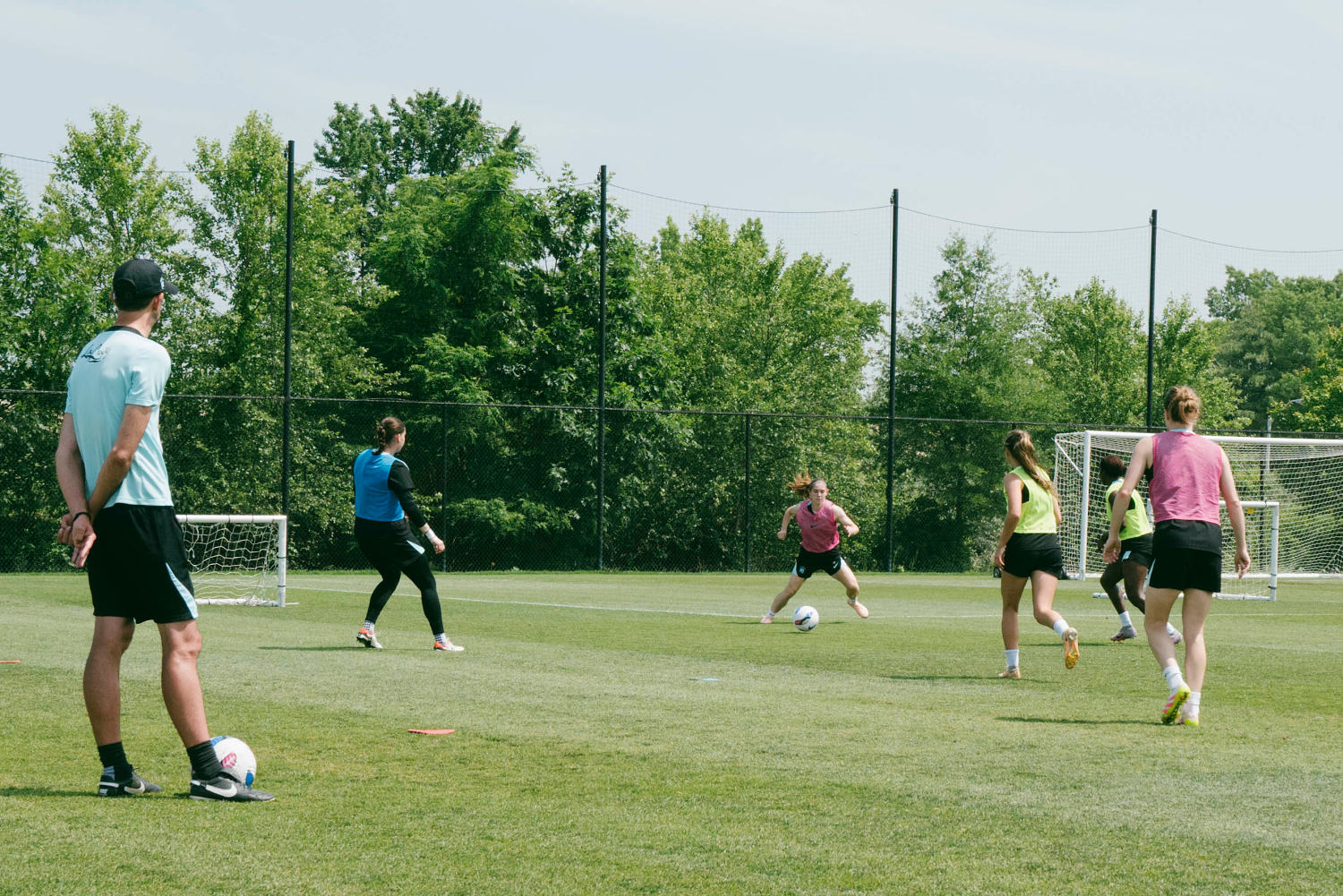 AA1H9iUg Trophies, Board Games, and Cider: Life Unveiled for NWSL's Youngest Star