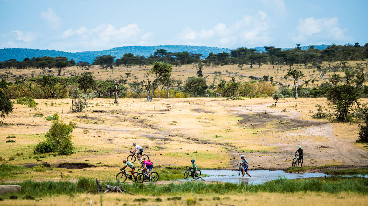 AA1H9uZn Racing Across Kenya's Savannas and Wildlife Trails – Haley Hunter Smith and Lukas Baum Triumph in Four-Stage Migration Gravel Race