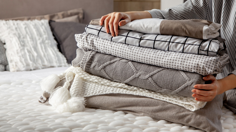 Image showcasing How To Create The Modern Rustic Bedroom Of Your Dreams