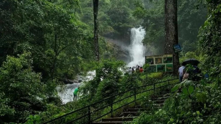  Romantic Getaways: 7 Dreamy Destinations Straight Out Of A Movie Set