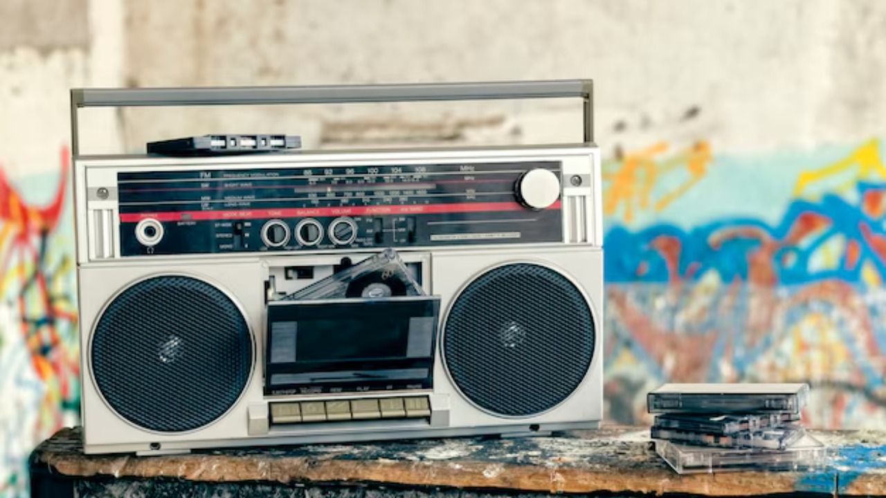 10-cds-and-cassettes-that-are-surprisingly-valuable