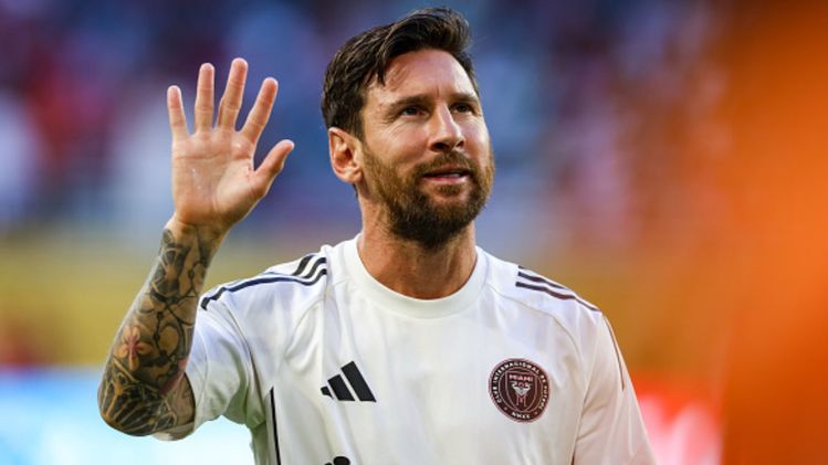 Image for Lionel Messi gets stadium stand named after him by boyhood club