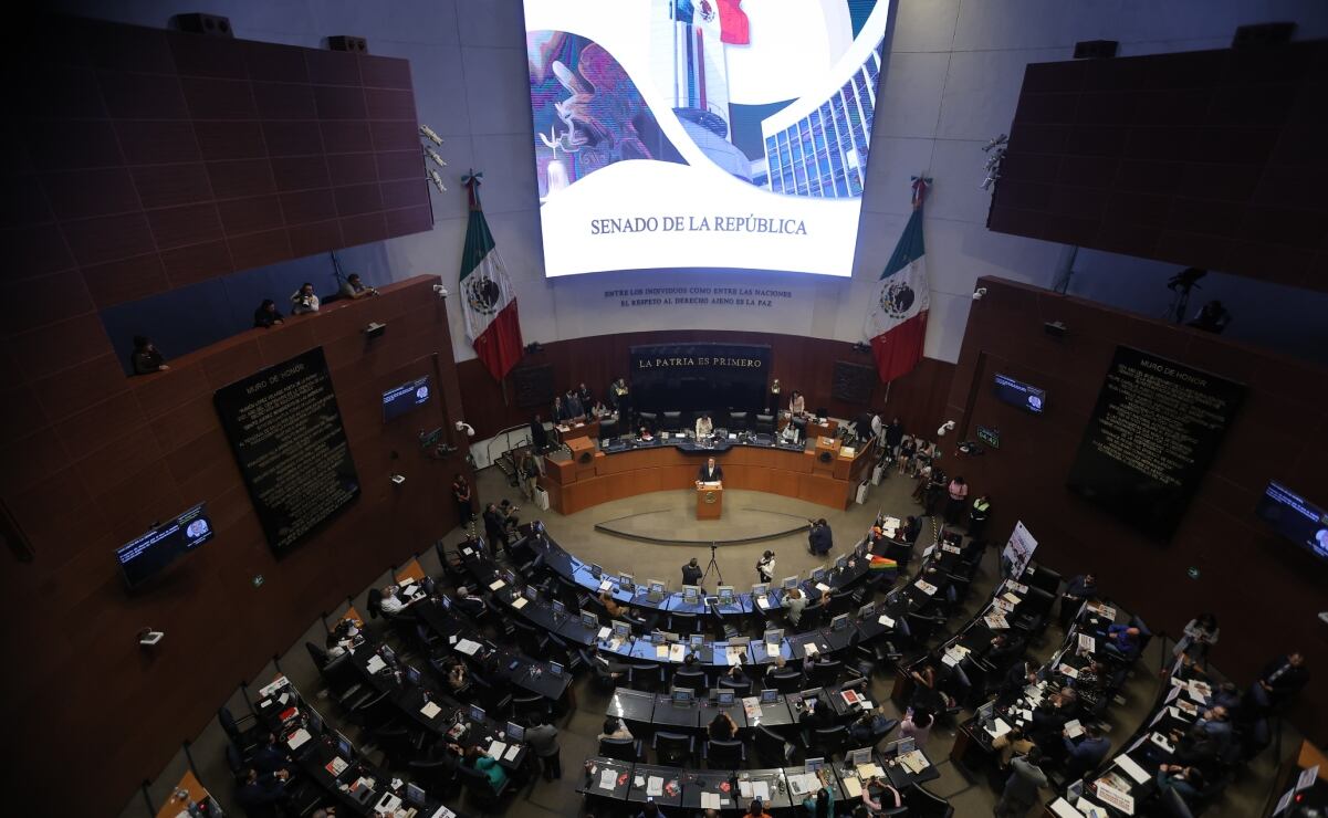 Turnan a comisiones del Senado iniciativa presidencial de la Ley de Amparo