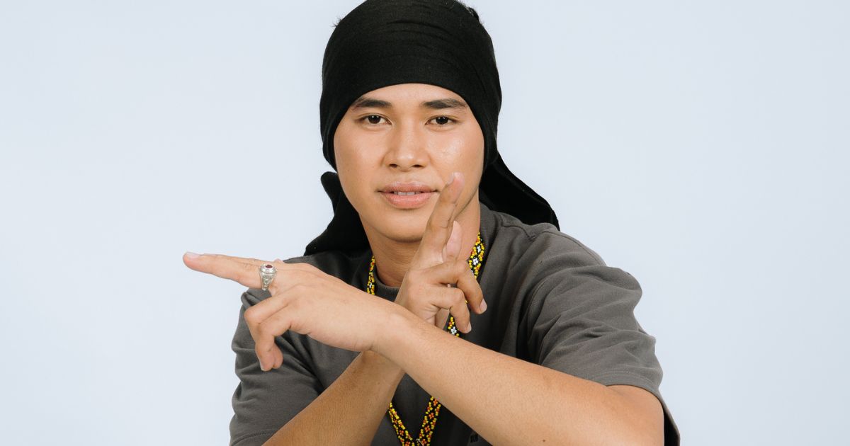 Elias J: From rubber tree tapping to performing on the global stage