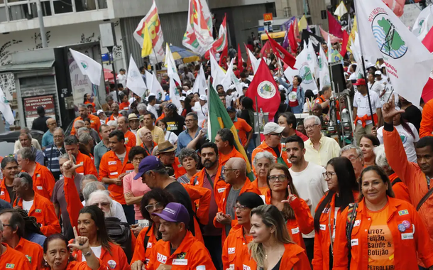 Voz do Trabalhador – Centrais sindicais criticam Congresso por barrar MP que previa taxação dos super-ricos e das bets