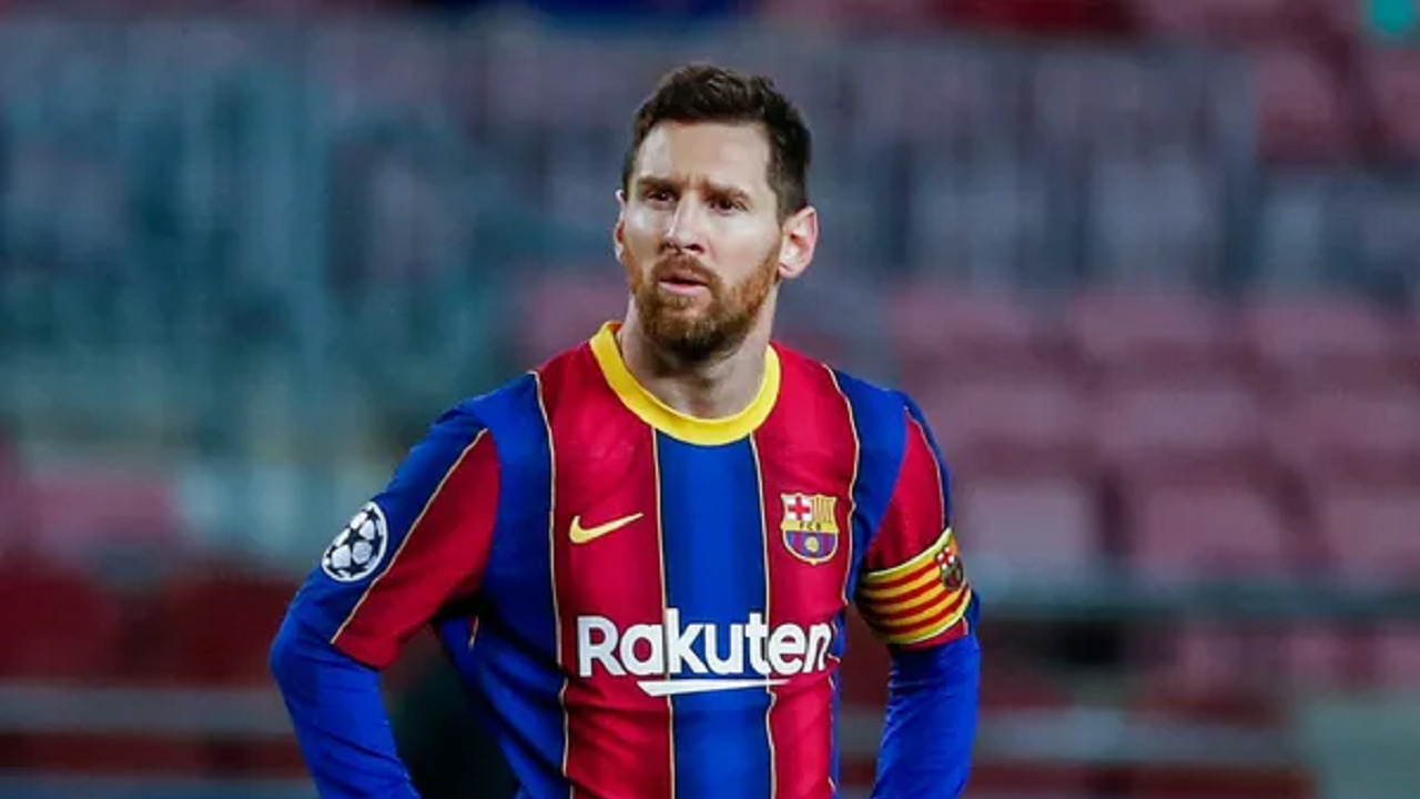 Lionel Messi Fails To Break World Record; Cristiano Ronaldo Remains