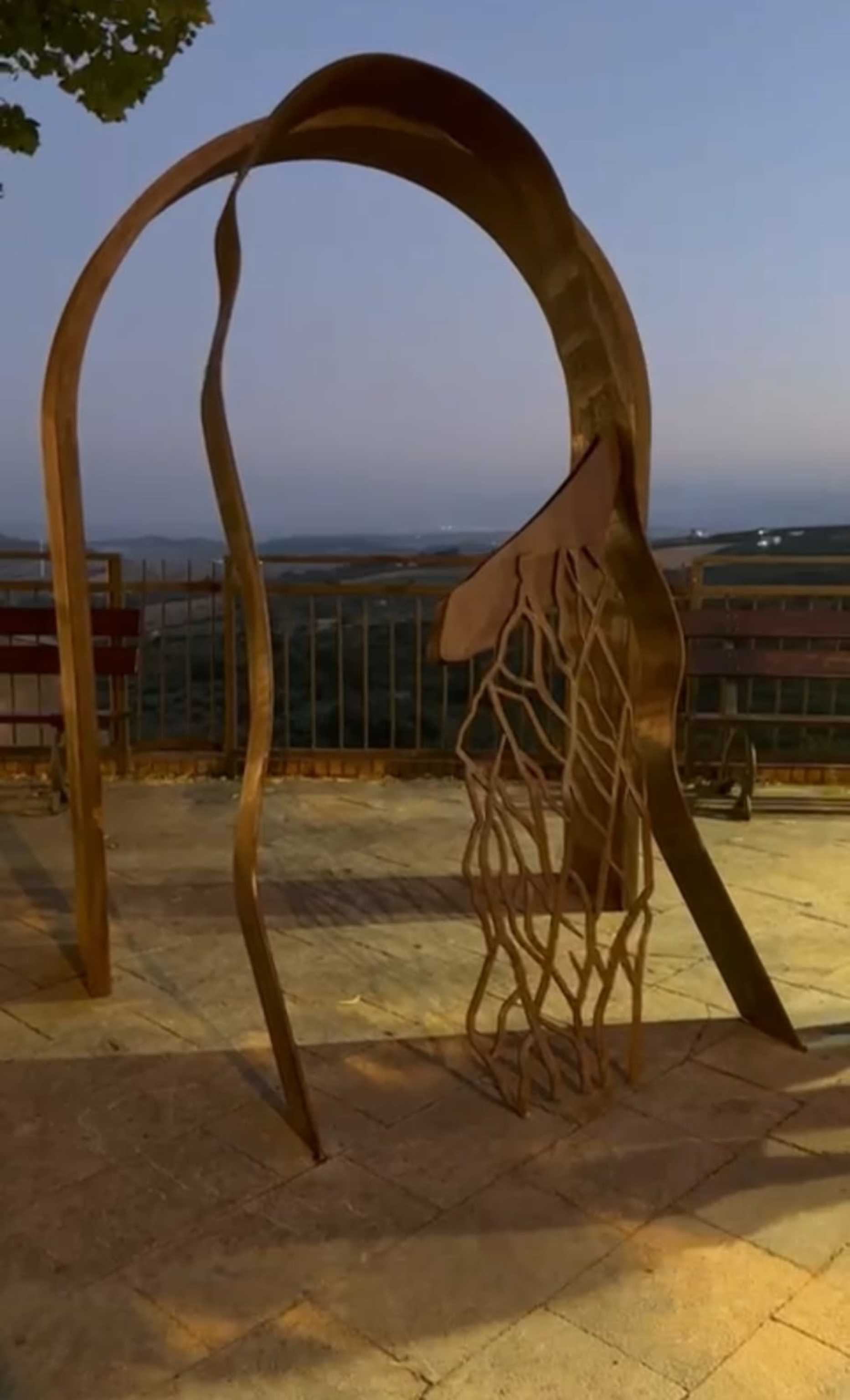 'Una Boccata d'Arte', inaugurata a Simeri opera di Anna Ill