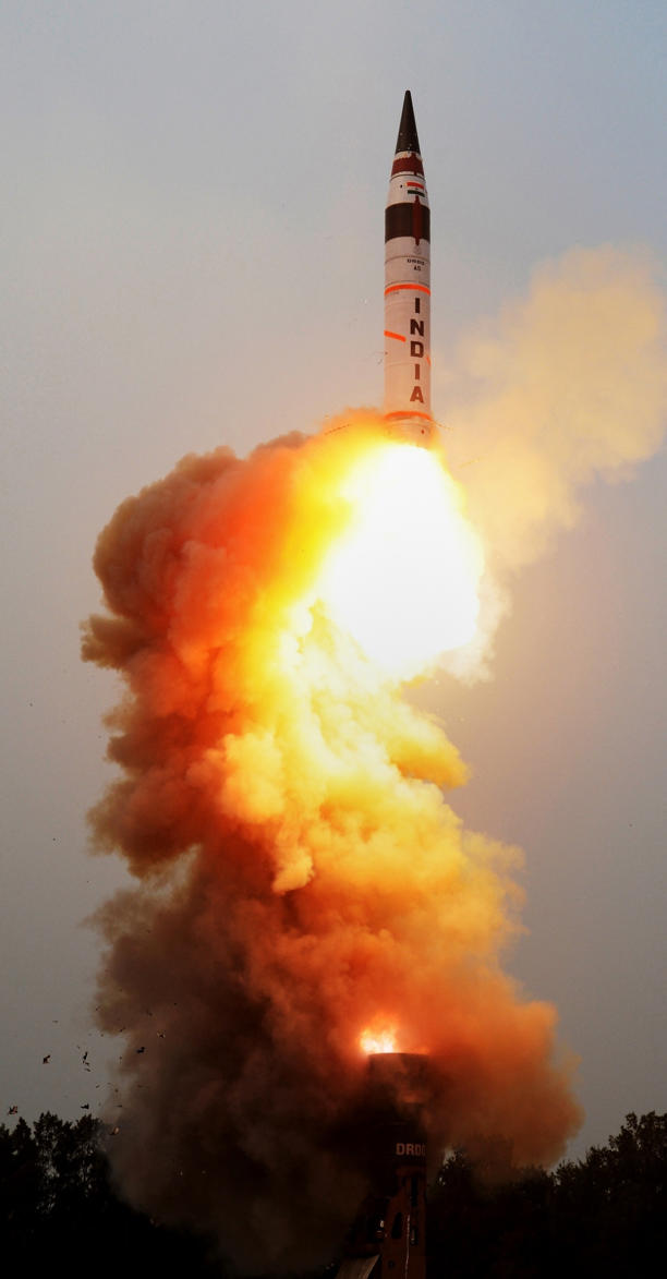India on September 15 successfully test-fired for a second time a long-range missile capable of carrying a nuclear warhead. (Photo: AFP)