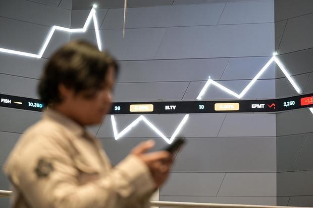 IHSG Naik Sedikit, Saham Grup Bakrie Melonjak
