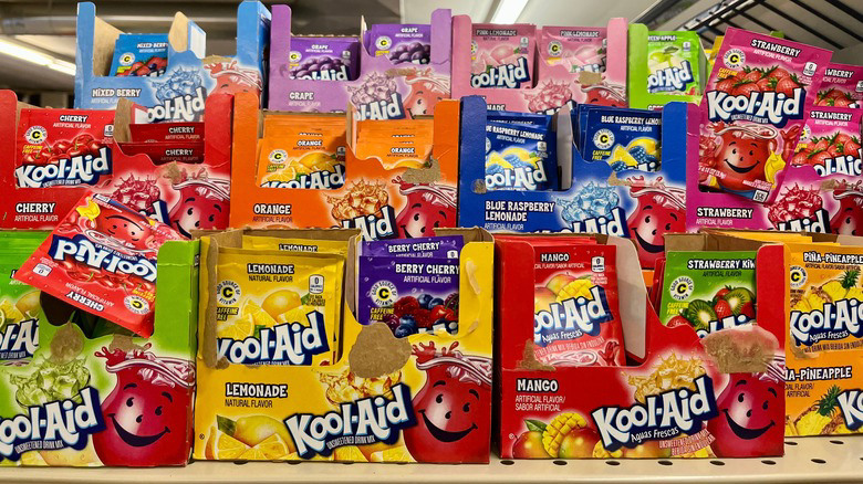 You Can Make This Creamy Old School Pie With A Pouch Of Kool Aid You Can Make This Creamy Old School Pie With A Pouch Of Kool Aid