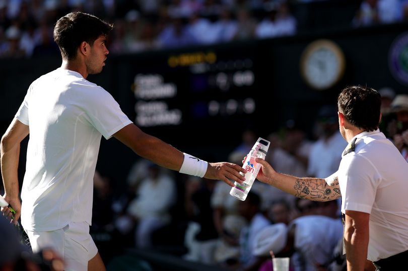 Carlos Alcaraz shows true colors as medical emergency suspends