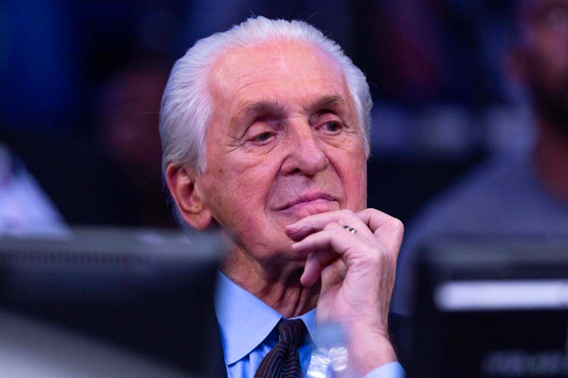 Day 1 Free agency tracker: With only one open spot on standard roster ...