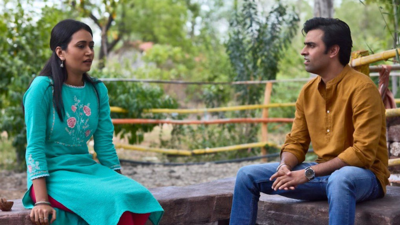 Panchayat 4's Saanvika Says Shooting Kissing Scene With Jitendra Kumar  'Felt Awkward': I Was Also Not Comfortable