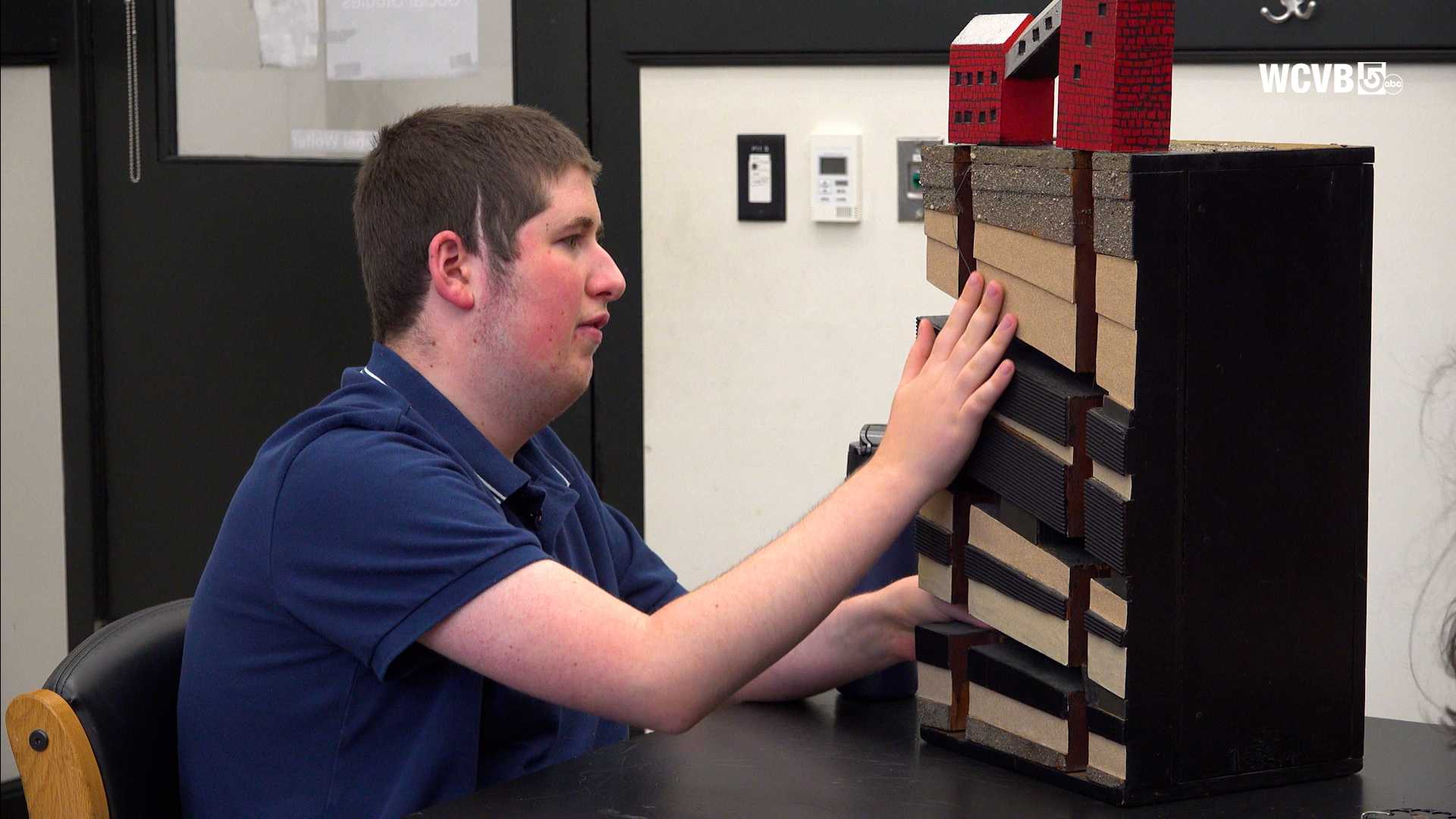 How does braille actually work? Mass. teen shows you how he uses it for ...