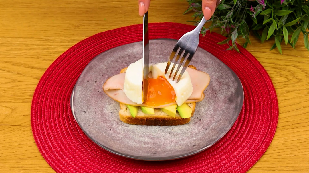 Creative Cooking Tricks Transform Your Kitchen Experience