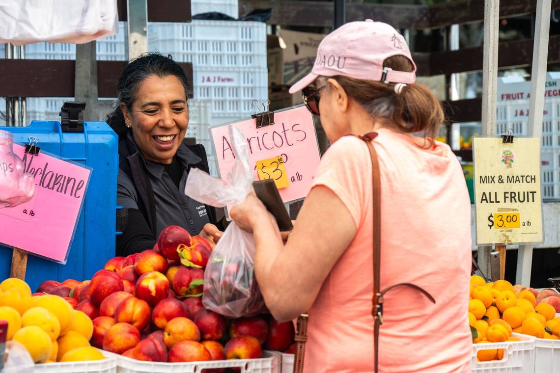 Sacramento program boosts access to fresh food - but its future is ...