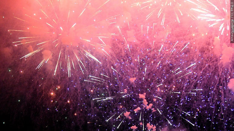 places to go on 4th of july in phoenix