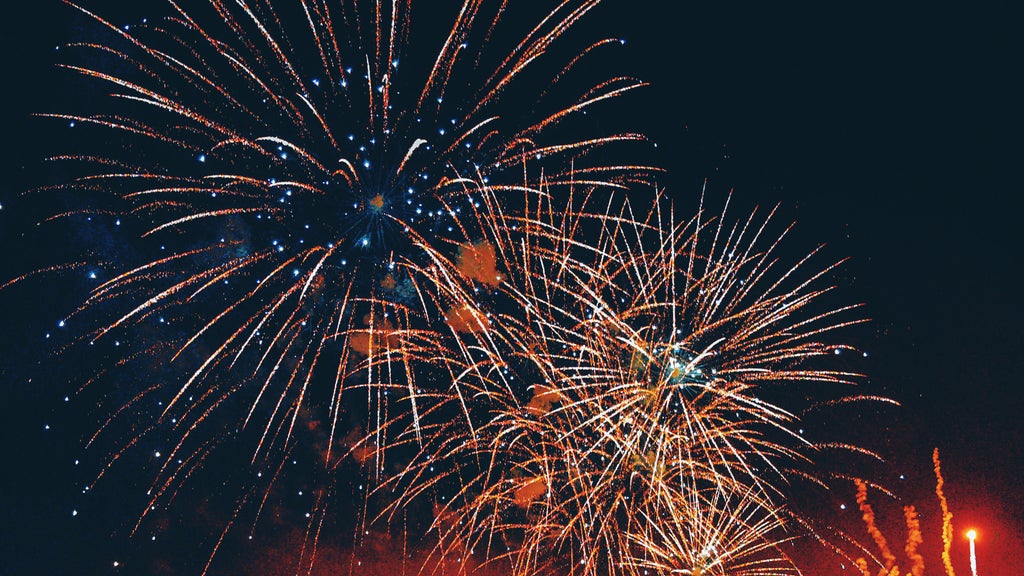 how do america celebrate the 4 of july