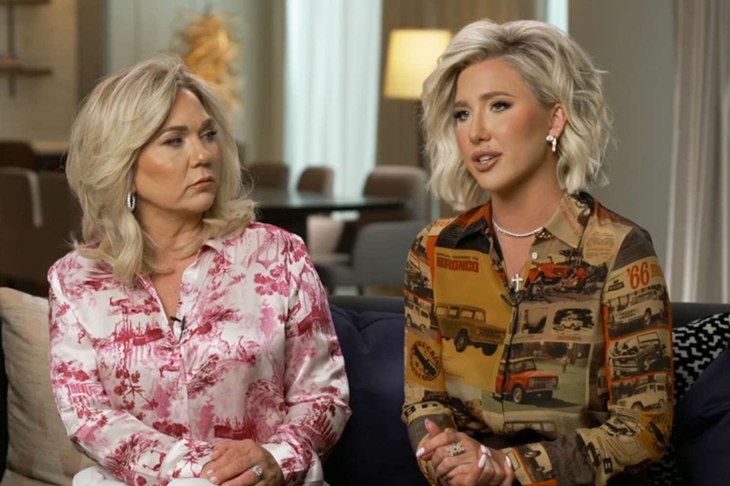 Savannah Chrisley Says Mom Julie Now 'Looks Different in Her Eyes(00)