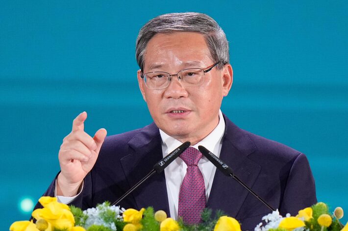 China anuncia visita do primeiro-ministro Li Qiang ao Brasil ...