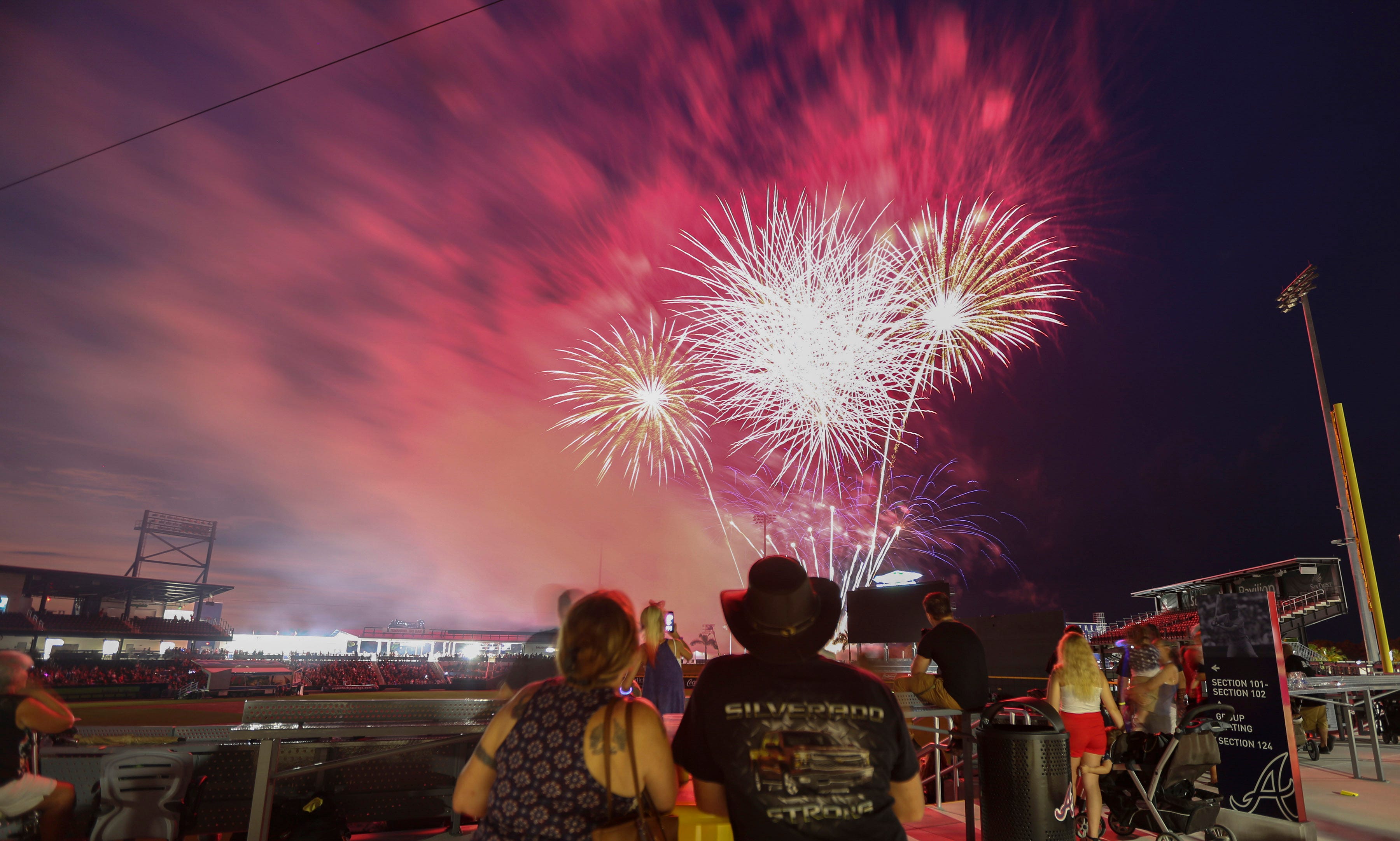 july 4 2025 weekend days off