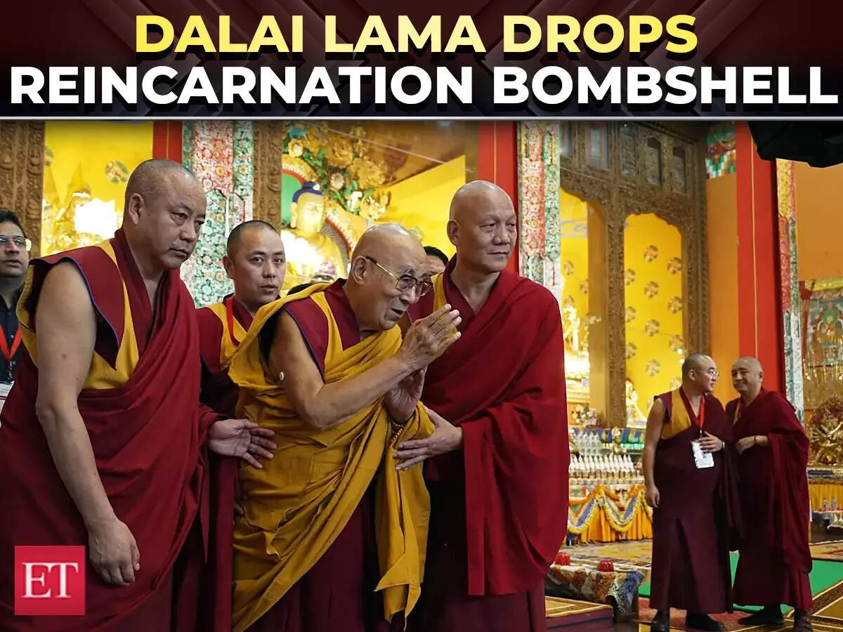 two moons seen from earth on 4 july 2025