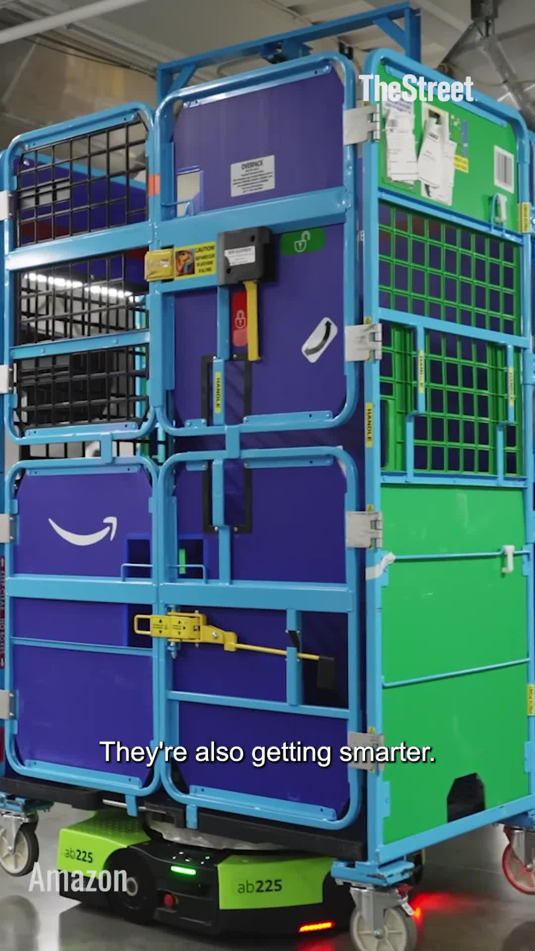 Amazon bolsters its fleet of robots