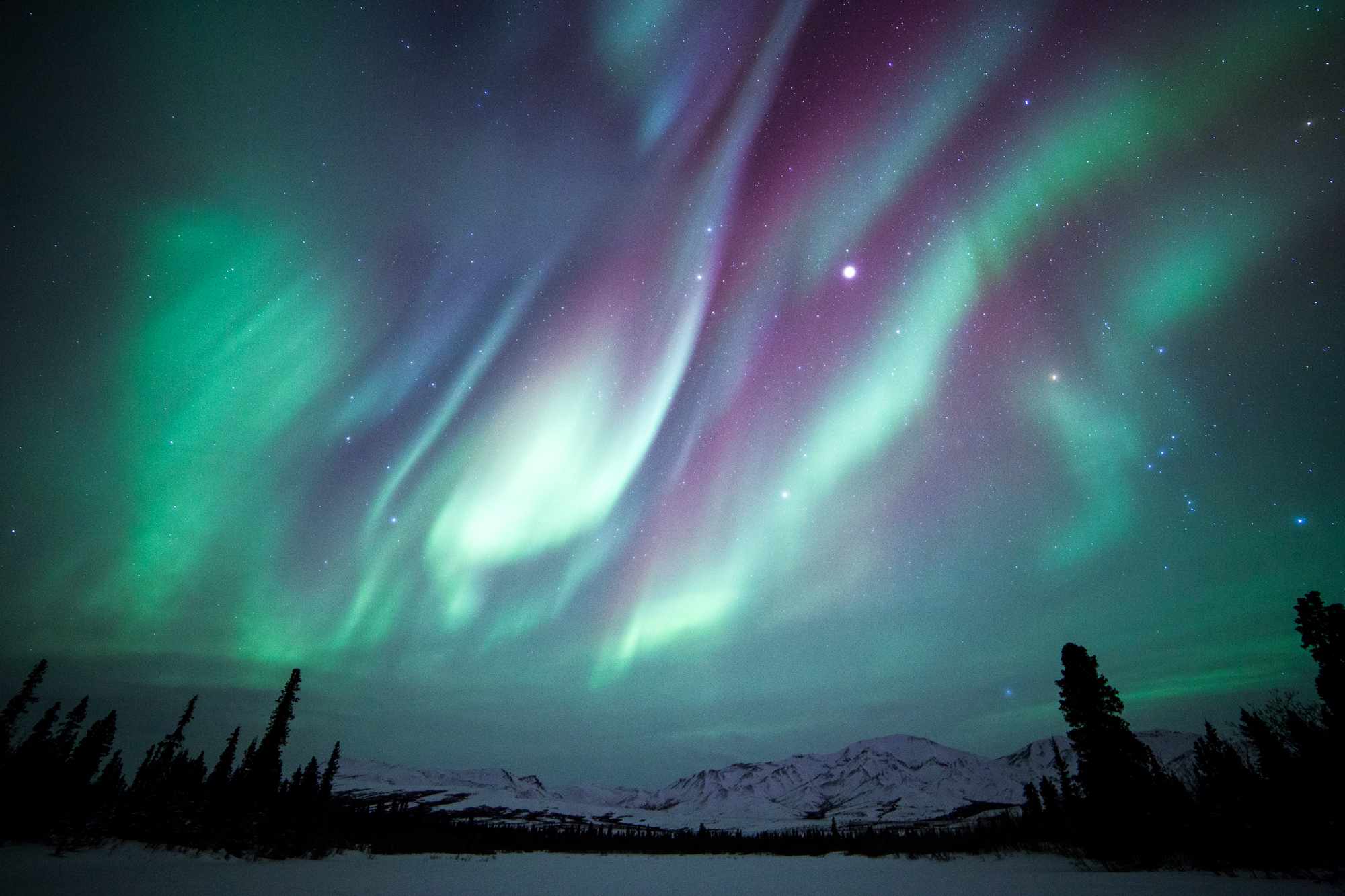 How to Watch the Northern Lights for 2 Consecutive Nights This Week