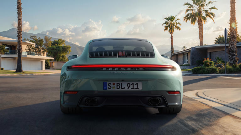 Surprising Porsche 911 Awd Models Photos