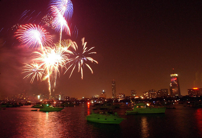 charles river fireworks 4th july time