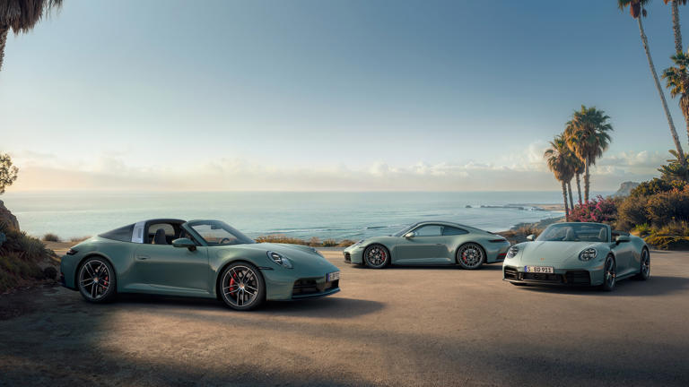 Surprising Porsche 911 Awd Models Photos