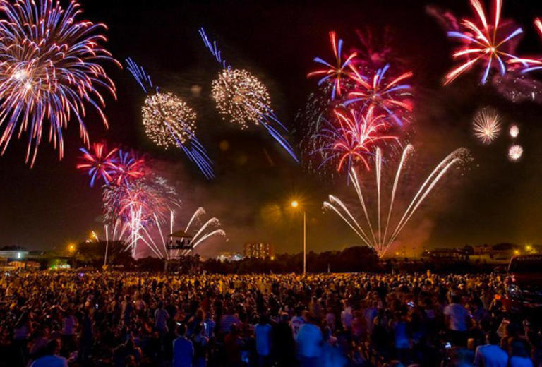 4 july fireworks in houston