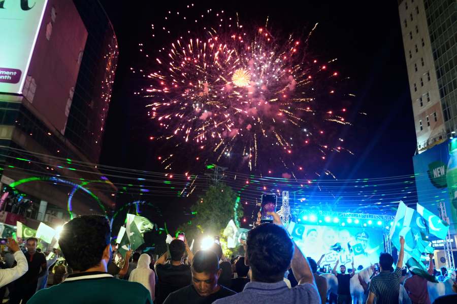 is july 4 a busy travel day